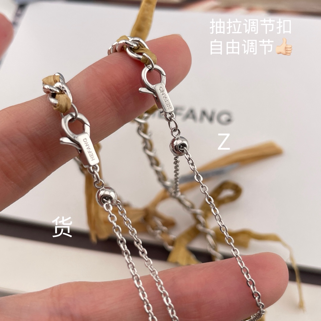 【】 Z VS 我们！认准我们家出品！只对标官网❗️无限放大对比！官网由于开发已经掉色变旧且木头已起毛！