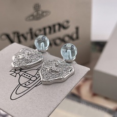【【VivienneWestwood】宝宝,什么是快乐星球,来,这就是快乐星球!绝美蓝珠吊满钻爱心土星🪐 【【VivienneWestwood】宝宝,什么是快乐星球,来,这就是快乐星球!绝美蓝珠吊满钻爱心土星🪐