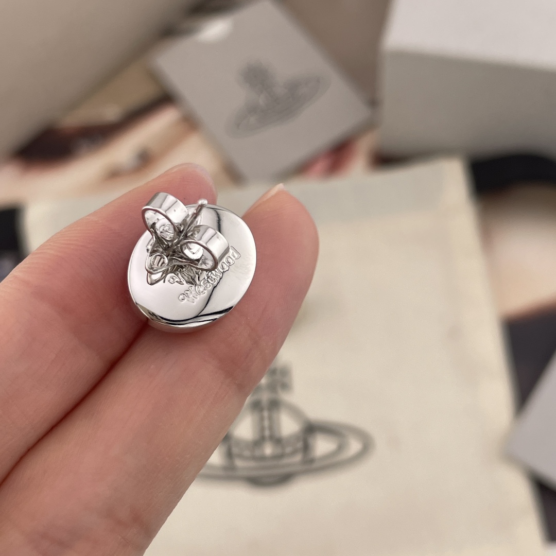 【【Vivienne Westwood】宝宝，什么是快乐星球，来，这就是快乐星球！😍太爱啦！绝绝子撞色设