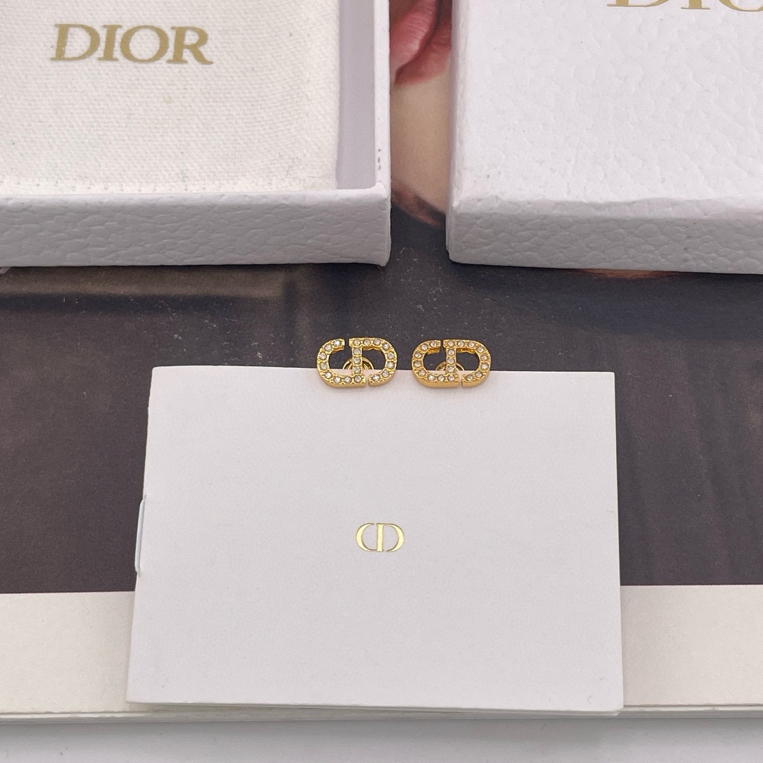 루이비통 귀걸이 135592 Louis Vuitton Earrings 썸네일 이미지