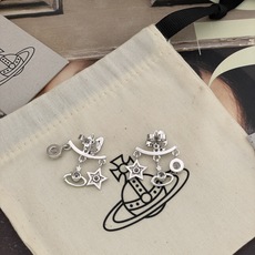 【【VivienneWestwood】宝宝,什么是快乐星球,来,这就是快乐星球!绝美多吊坠星球耳钉!重磅 【【VivienneWestwood】宝宝,什么是快乐星球,来,这就是快乐星球!绝美多吊坠星球耳钉!重磅