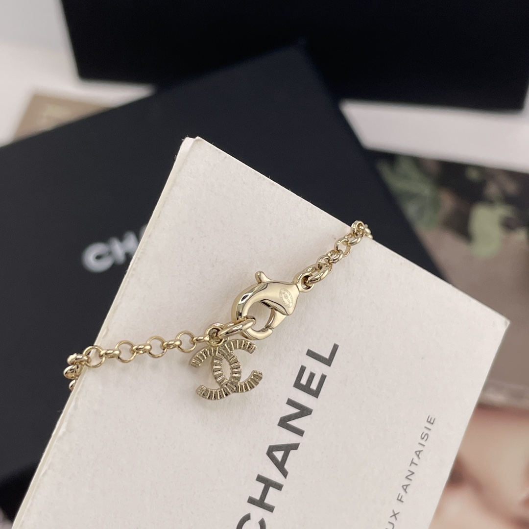 【【香大c爱心钻项链】Z 5900！量大咨询客Fu❗️25秋冬最新款系列！绝美爱心❤️！全网首发！老规矩