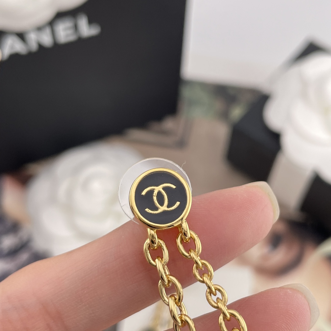 【【香长短金边小圆黑耳钉】代购购入Z 6800！量大咨询客Fu❗️现货。25秋冬最新款！全网首发现huo