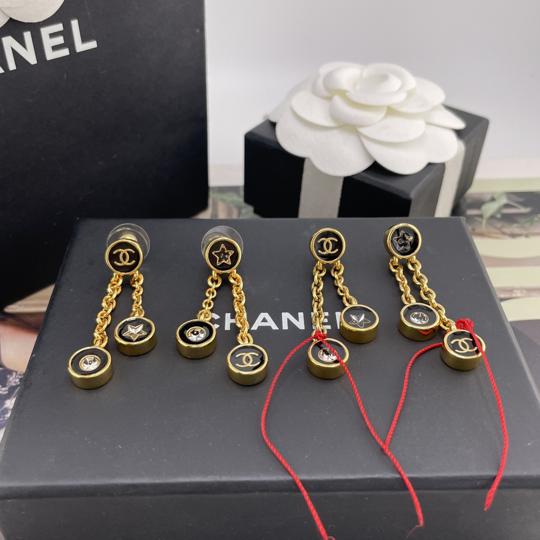 【】 Z VS 我们！认准我们家出品！只对标官网❗️无限放大对比！立省6800！Z 已经变旧了，可以很自