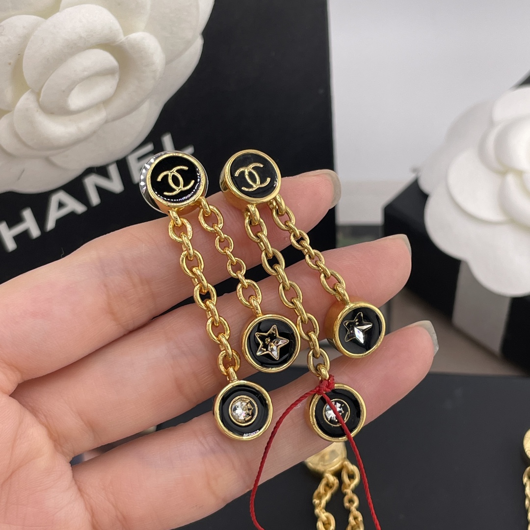 【】 Z VS 我们！认准我们家出品！只对标官网❗️无限放大对比！立省6800！Z 已经变旧了，可以很自