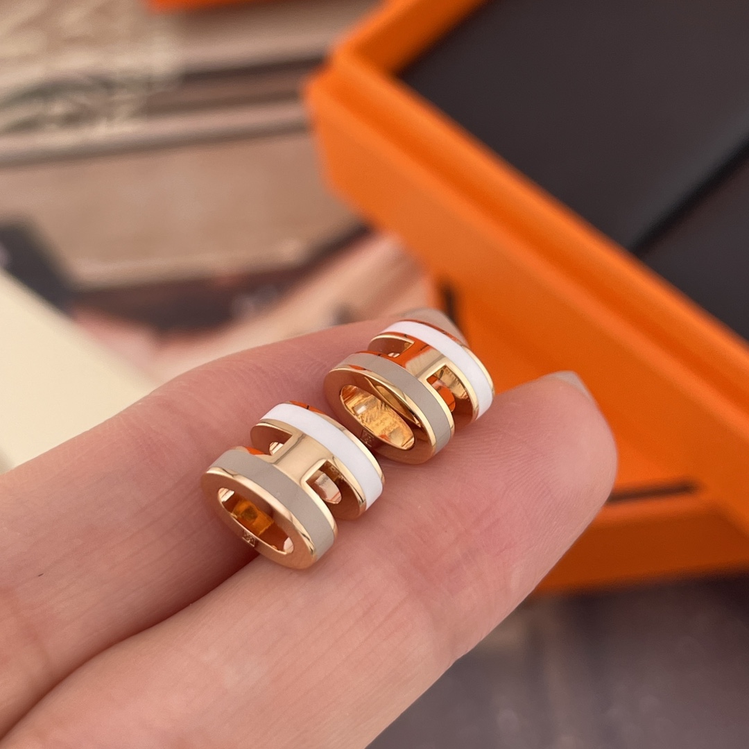 에르메스 귀걸이 130896 Hermes Earrings 썸네일 이미지