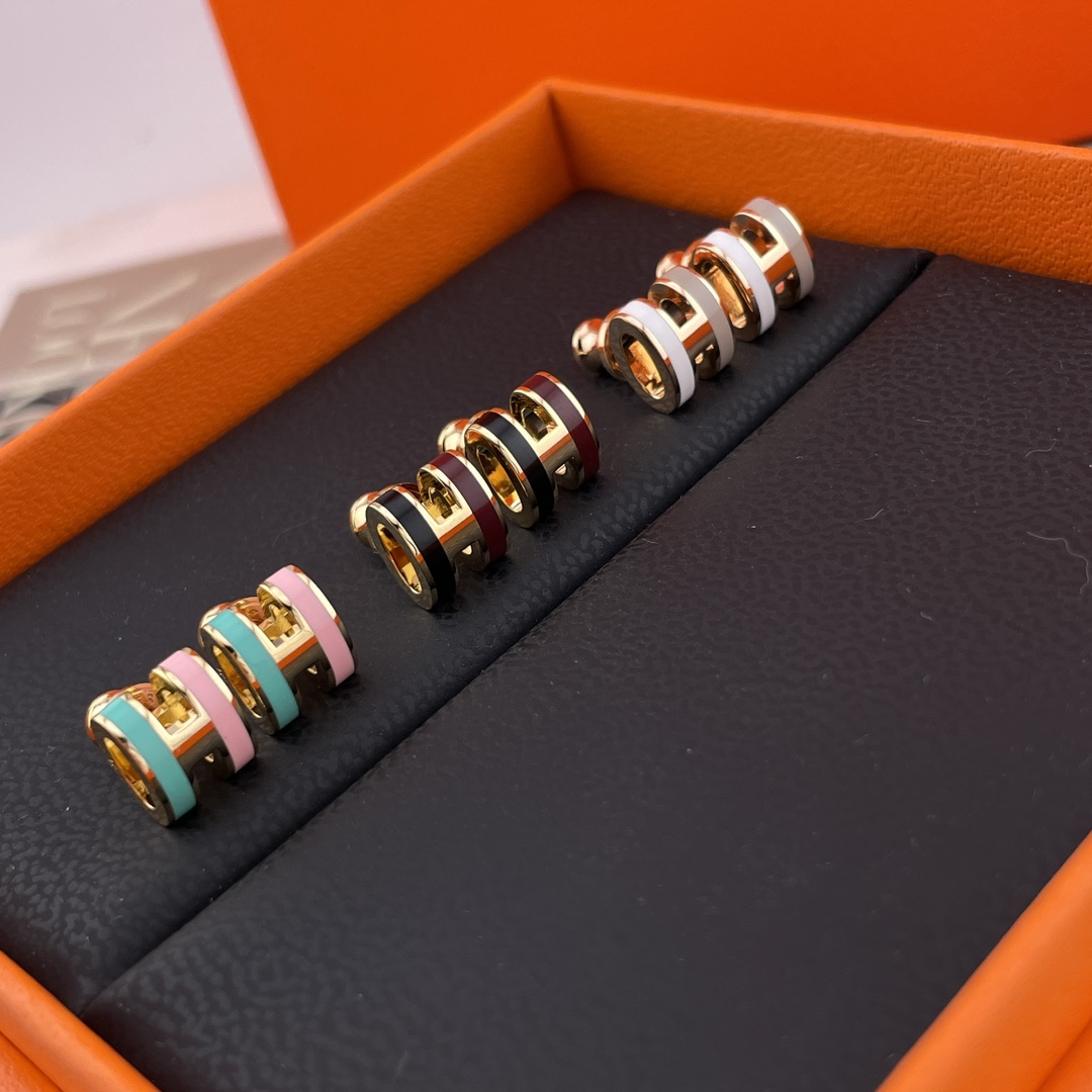 에르메스 귀걸이 130896 Hermes Earrings 썸네일 이미지