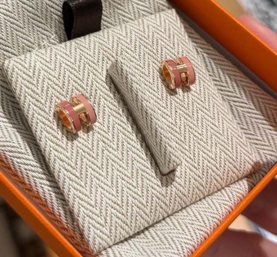에르메스 귀걸이 130896 Hermes Earrings 썸네일 이미지