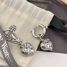 【【VivienneWestwood】宝宝,什么是快乐星球,来,这就是快乐星球!绝美立体爱心耳环!重磅推 【【VivienneWestwood】宝宝,什么是快乐星球,来,这就是快乐星球!绝美立体爱心耳环!重磅推