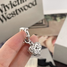 【【VivienneWestwood】宝宝,什么是快乐星球,来,这就是快乐星球!绝美立体爱心耳环!重磅推 【【VivienneWestwood】宝宝,什么是快乐星球,来,这就是快乐星球!绝美立体爱心耳环!重磅推