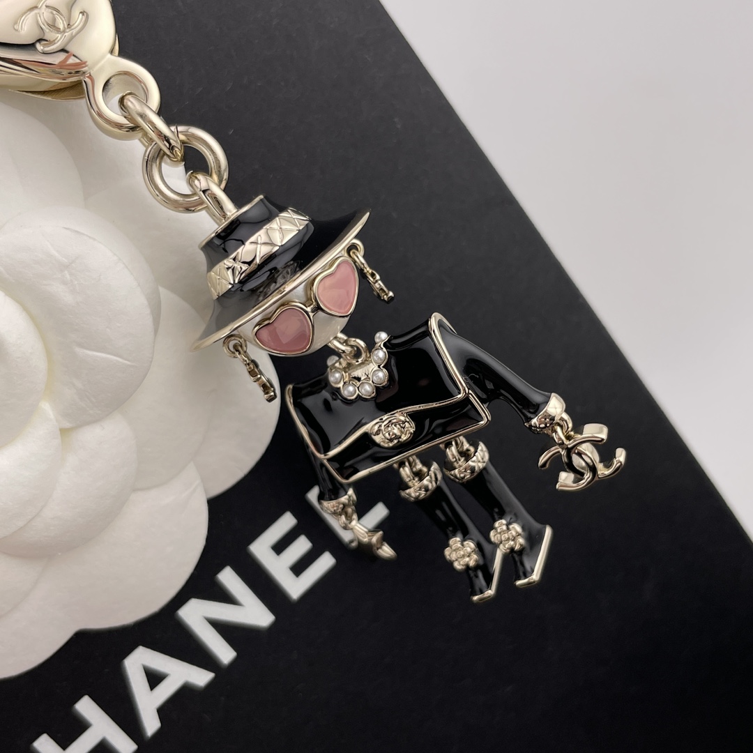 【【香权志龙钥匙扣】巨巨巨。爆款❗️Z 8500！量大咨询客Fu，25B最新款❗️超爆❤️‍。现货。老规