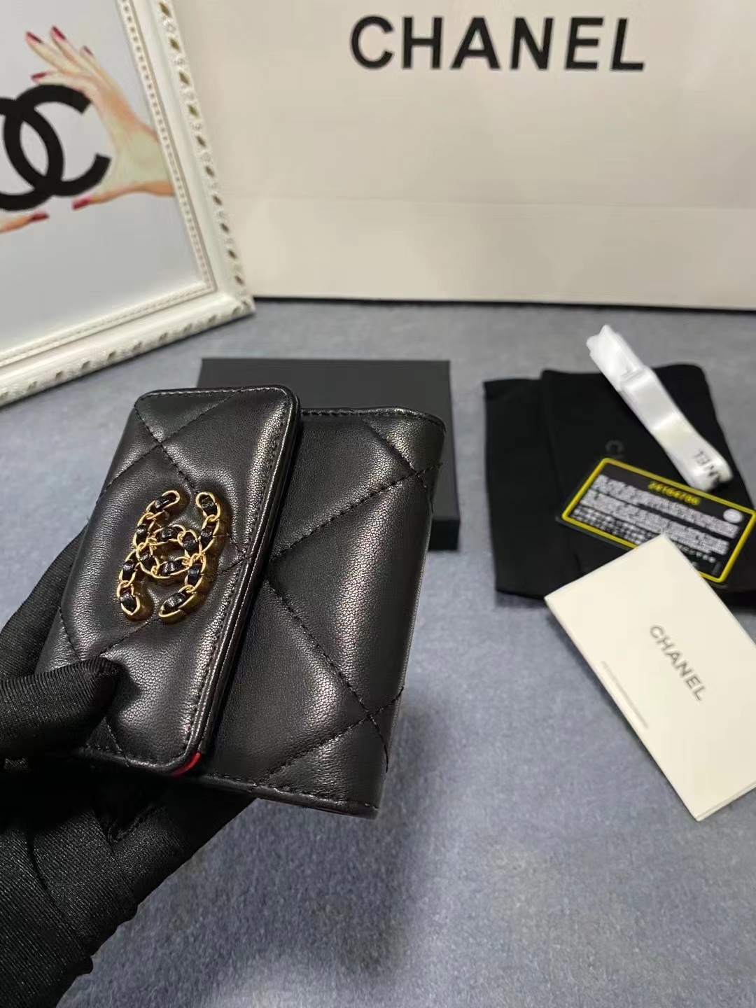 Chanel 19K Super-Heavy Diamond Stripe Chain Wallet AP0794 Size 9.3*10.6*3💰270 - 图片 5