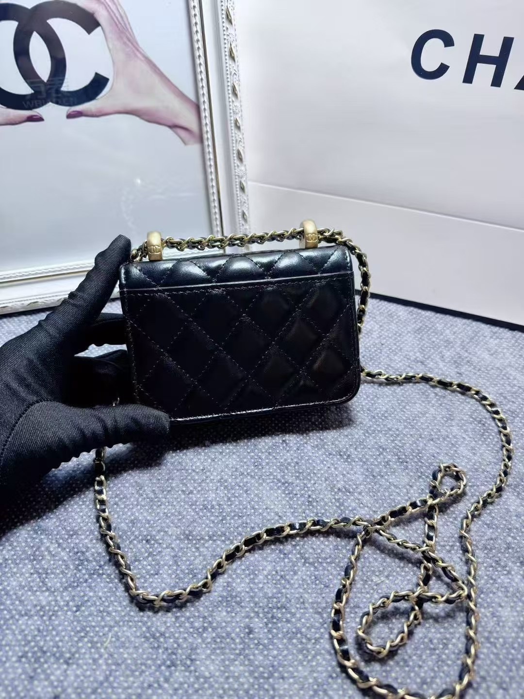 Ohanel 21新品 油腊牛皮 双金属球mini小迷腰包  双金球调节长度解锁多种背法可肩背 斜挎