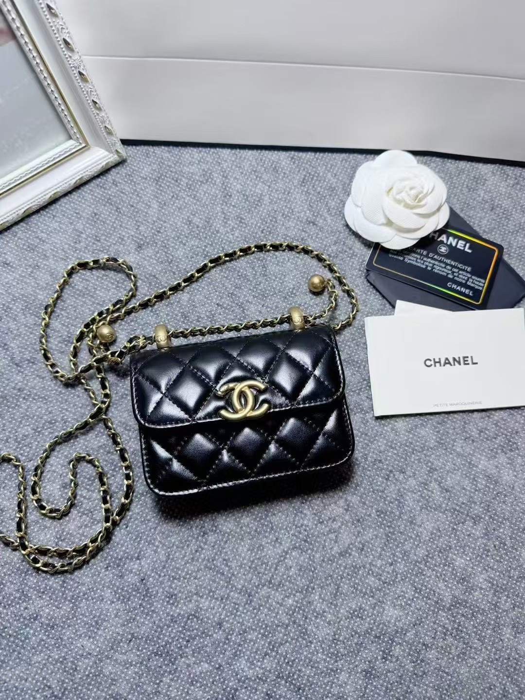 Ohanel 21新品 油腊牛皮 双金属球mini小迷腰包  双金球调节长度解锁多种背法可肩背 斜挎