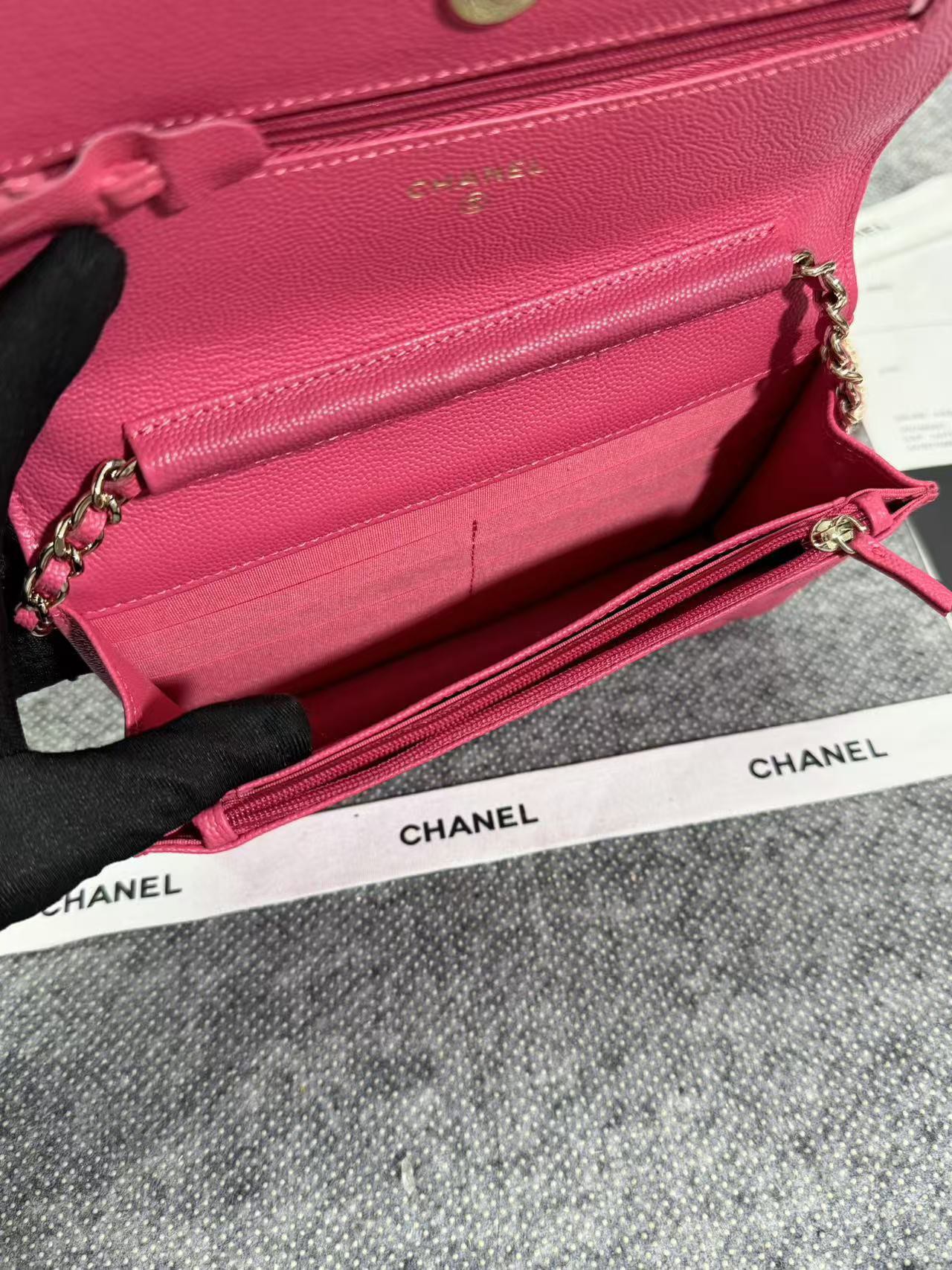 Chane ap-1794  2020新款进口牛皮细球纹woc太爱了！一眼就看上logo比经典款的大 一