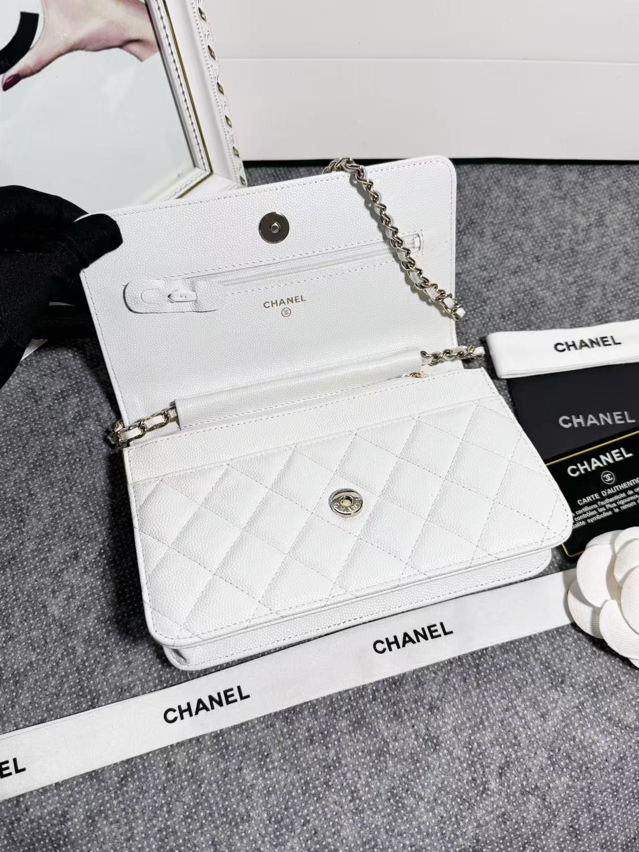 Chane ap-1794  2020新款进口牛皮细球纹woc太爱了！一眼就看上logo比经典款的大 一