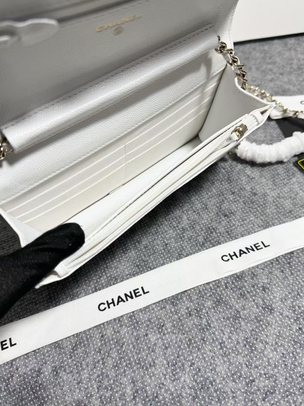 Chane ap-1794  2020新款进口牛皮细球纹woc太爱了！一眼就看上logo比经典款的大 一