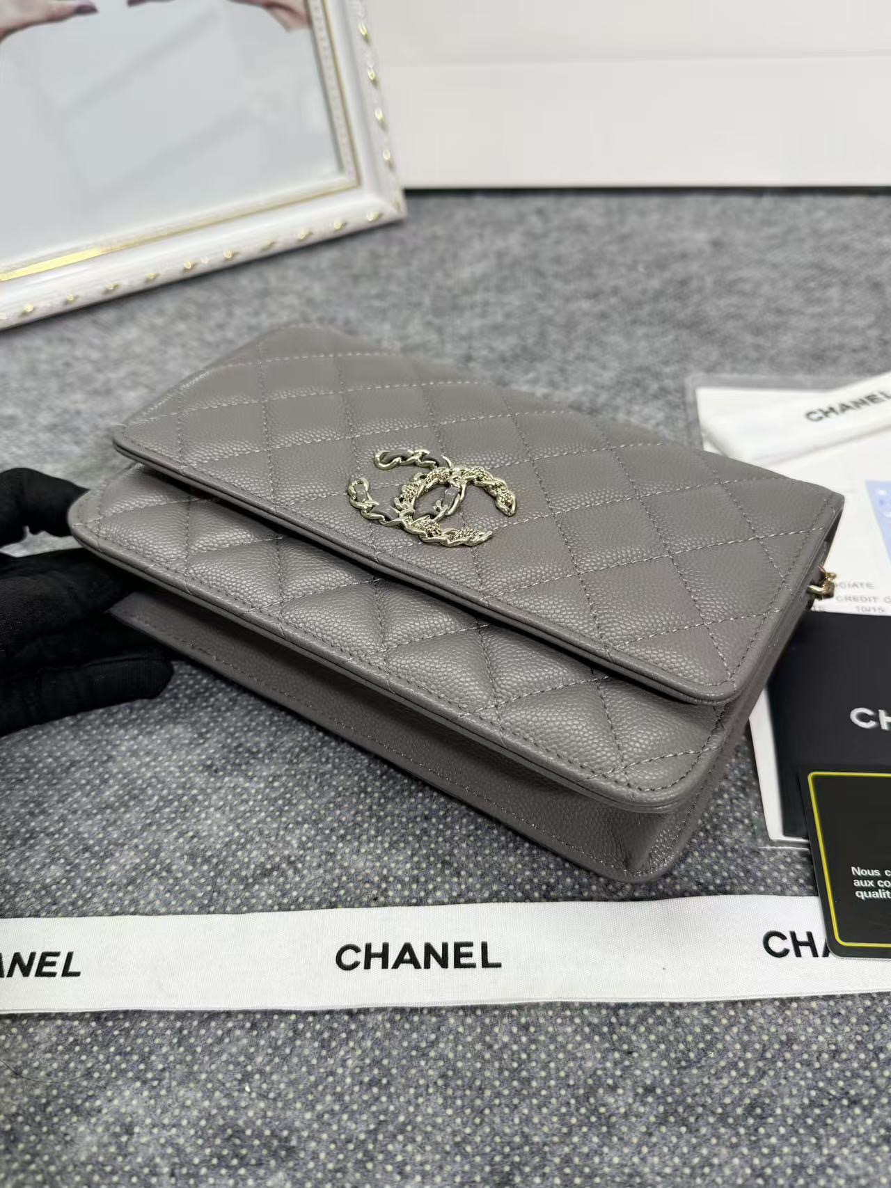 Chane ap-1794  2020新款进口牛皮细球纹woc太爱了！一眼就看上logo比经典款的大 一