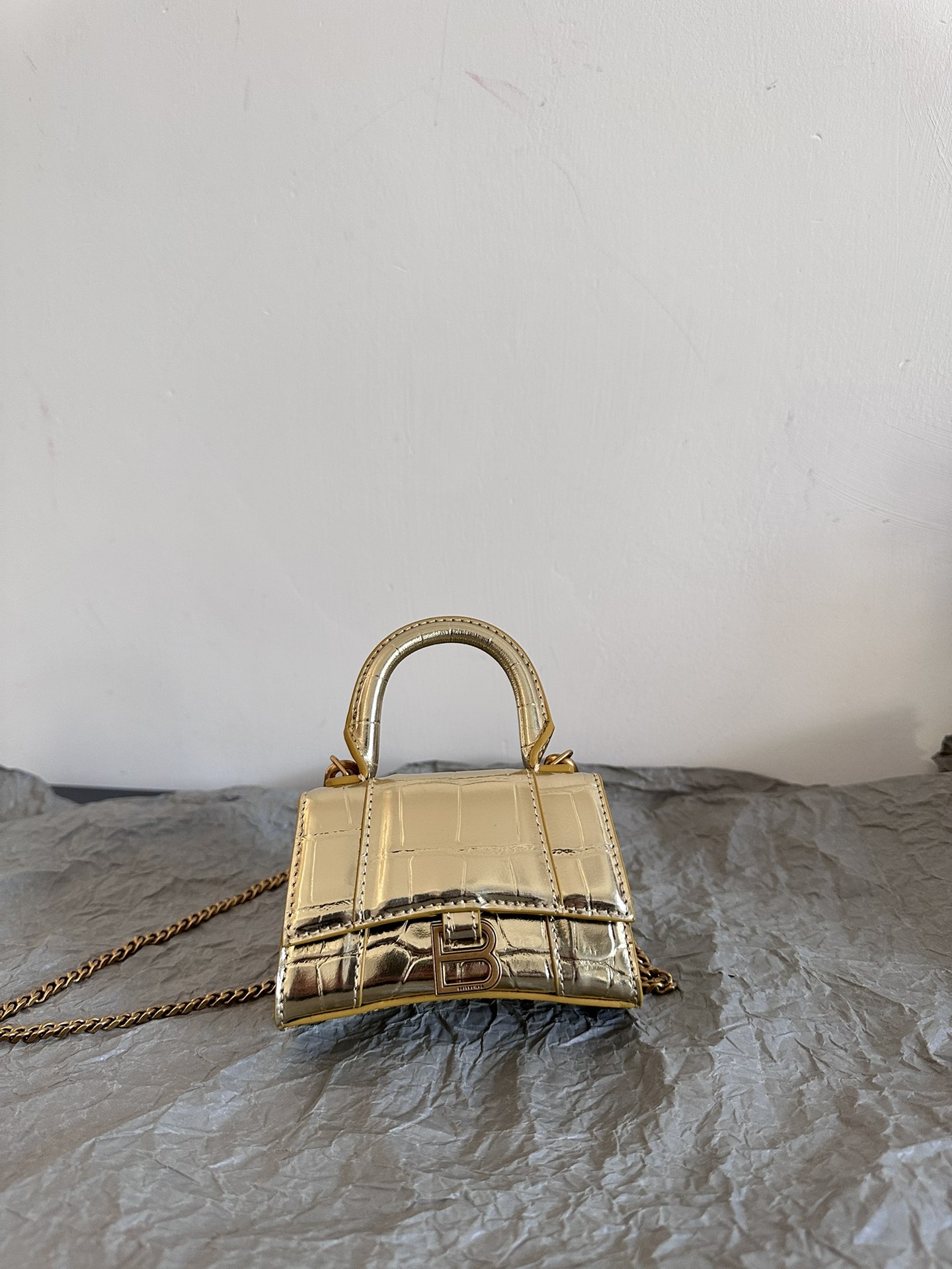 Hourglass bag crocodile pattern lipstick bag Nano super mini chain