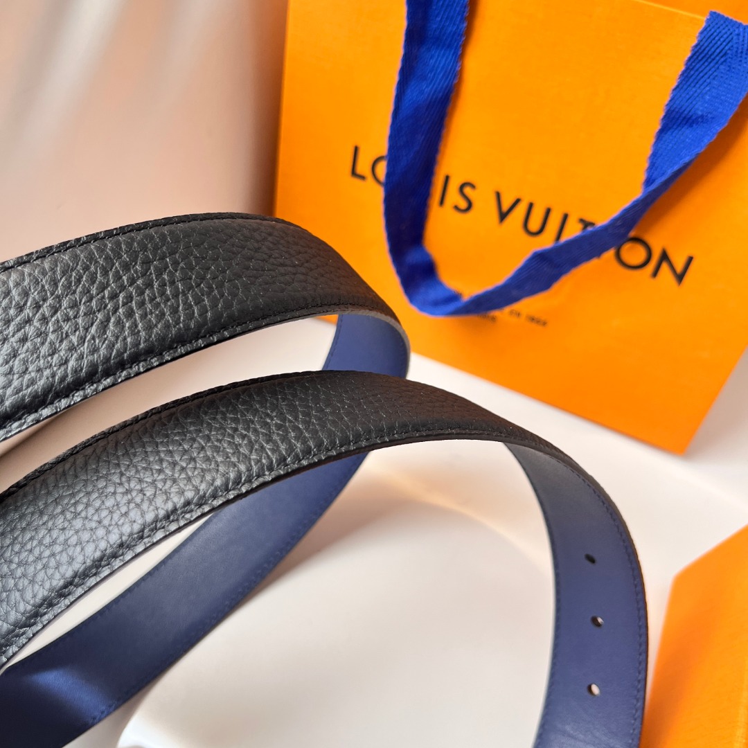 Louis Vuitton Men's Reversible Belt in Togo Leather with Palladium Buckle 7 o 1idegofn97r1198rkrc8omgmp1n