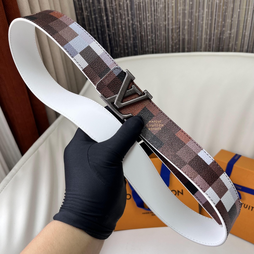 Louis Vuitton Mosaic Pattern Belt | 4cm Width, Reversible, Calf Leather 4 o 1ier4u7dsuf7fcjrgr3vn1q8u17