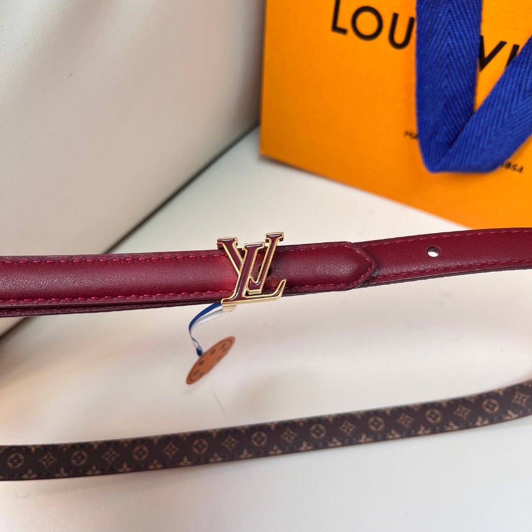 Louis Vuitton Reversible Leather Belt, 1.5cm - Stylish and Versatile 3 o 1if1sq377vp6bbu19kv121q1aape