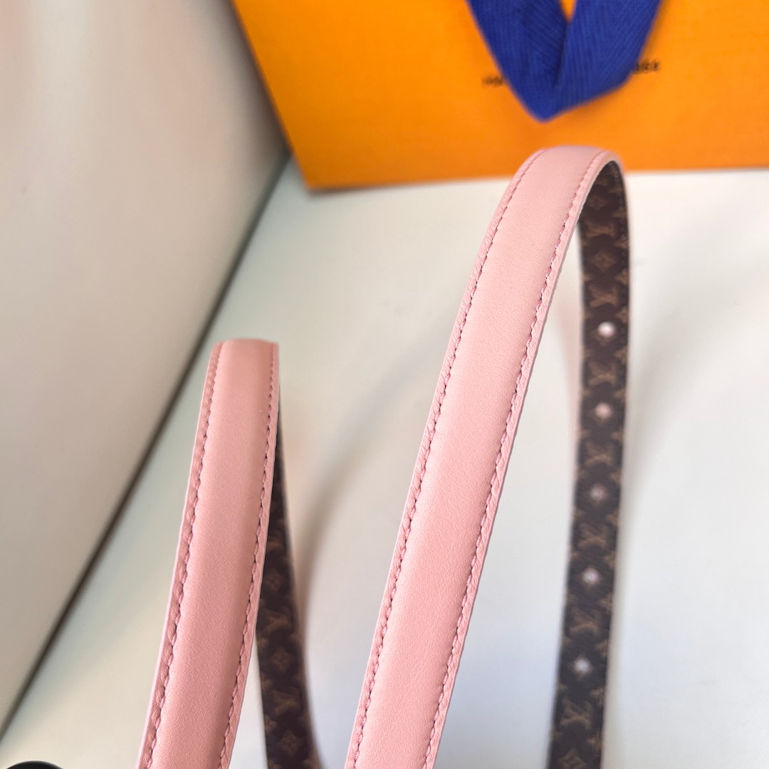 Louis Vuitton Reversible Skinny Belt 1.5cm - Iconic Style & Versatile Wear 7 o 1if1t0r101n2310ds1ond1j2tllp1m
