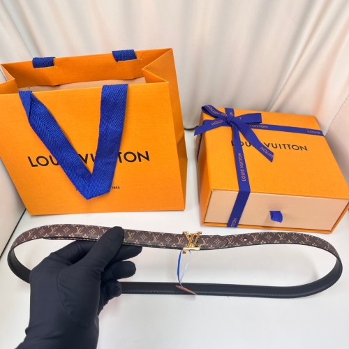 Louis Vuitton Monogram Reversible Belt, 1.5cm - Classic Style