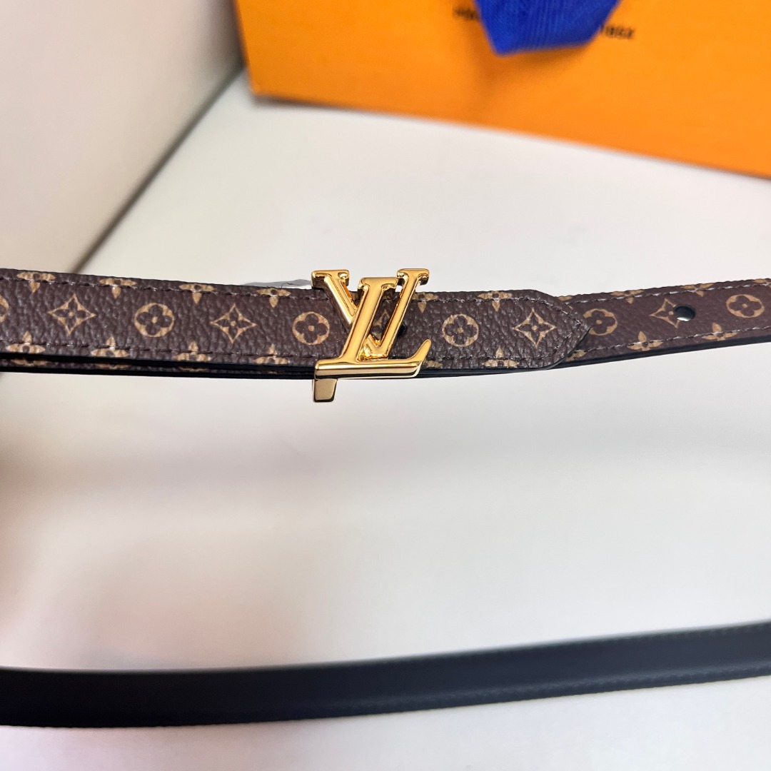 Louis Vuitton Reversible Skinny Belt 1.5cm - Iconic Style & Versatile Fashion 3 o 1if1u1nm01nln13at7tm1j4badi1v