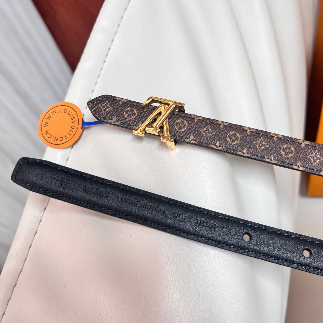 Louis Vuitton Reversible Skinny Belt 1.5cm - Iconic Style & Versatile Fashion 5 o 1if1u1nm065f80h1v21d3h36q21