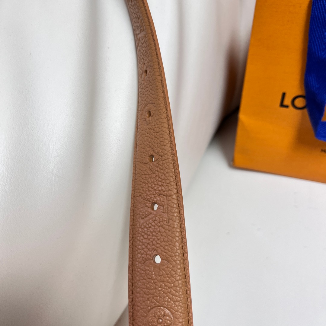 Louis Vuitton Women's Belt, 3cm Width, Canvas and Leather, Flower Buckle 8 o 1ifroq8jl5td1s8e2c81k333a72u