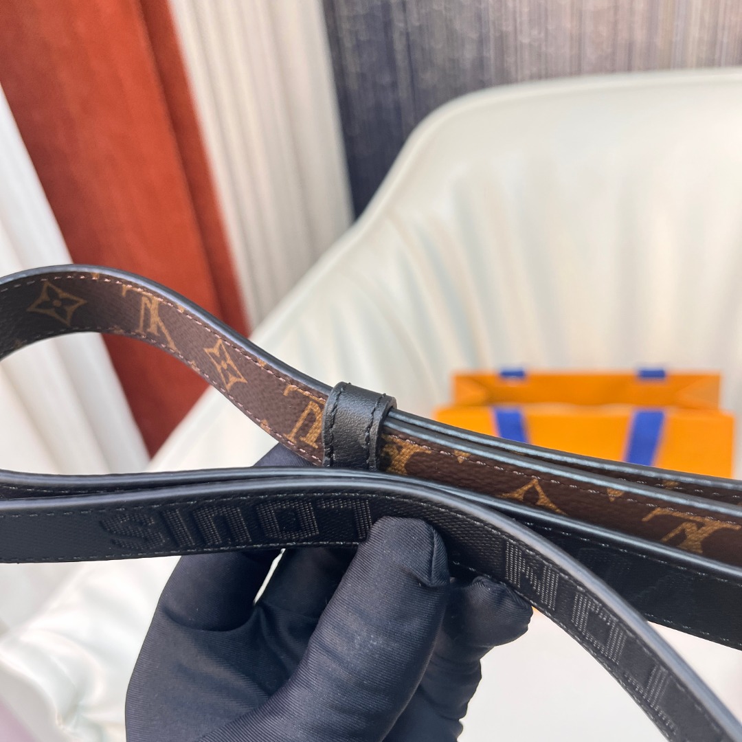 Louis Vuitton Women's Belt, 2cm Width, Adjustable, with Gift Packaging 10 o 1igb8oi73ugg1r0c1081537om74t