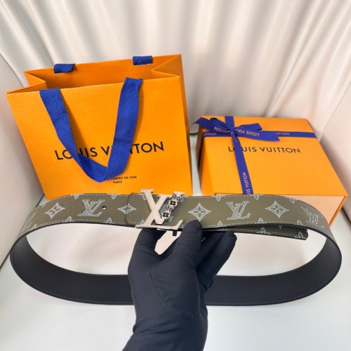Louis Vuitton Men's SS25 Reversible Belt with Stainless Steel Buckle 1 Louis Vuitton Men's SS25 Reversible Belt with Stainless Steel Buckle