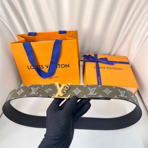 Louis Vuitton Men's SS25 Reversible Belt with Palladium Buckle, 4.0cm 1 Louis Vuitton Men's SS25 Reversible Belt with Palladium Buckle, 4.0cm