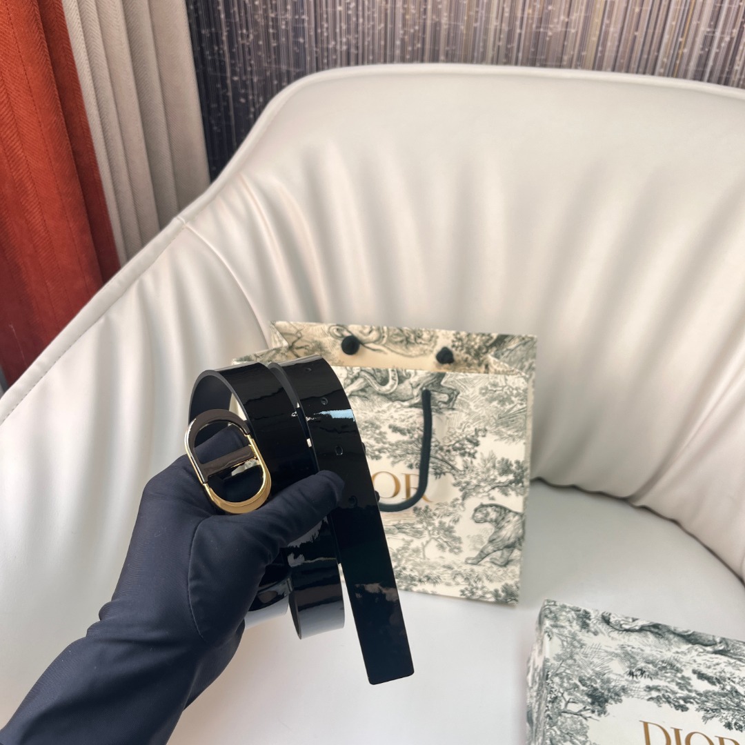 DIOR Black Smooth Calfskin Belt with CD Buckle, 2.5 cm Width 10 o 1ihmvvn9dd0p1cvb1bl6iocncvb
