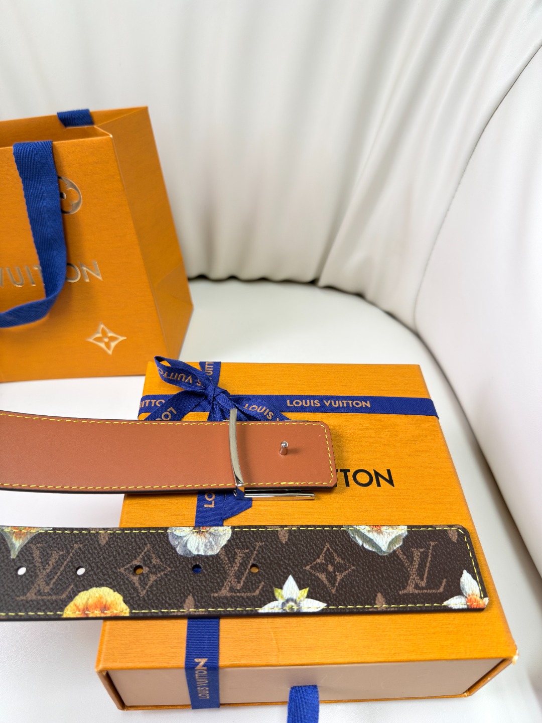 Мужской ремень Louis Vuitton 4 см с цветочным принтом