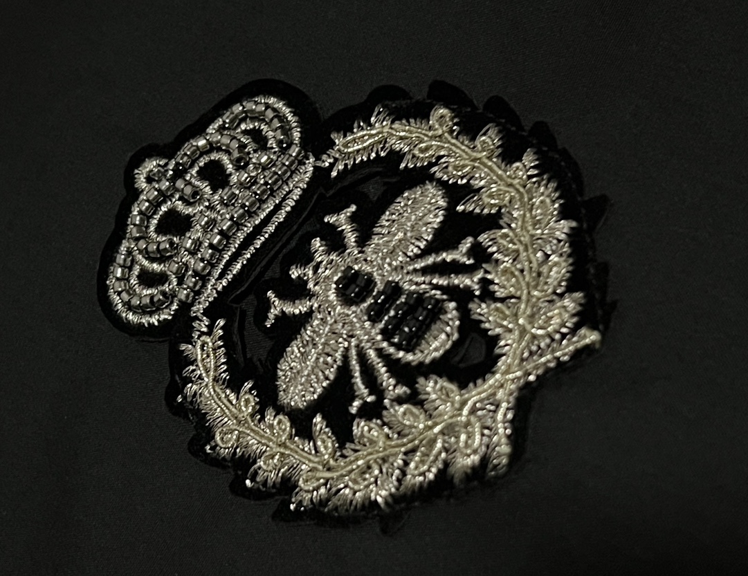 💰380 DW THE DG, THE KINGS CROWN ORDER LETTER EMBROIDERY, HIGH-QUALITY LONG-SLEEVE SHIRT, MALE AND FEMALE - 图片 2