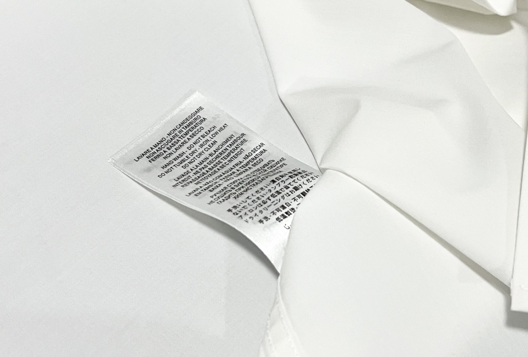 New LOWE Logo-Skin Pocket Long-Sleeve Shirt in Sizes M-3XL, Only $380 - 图片 8