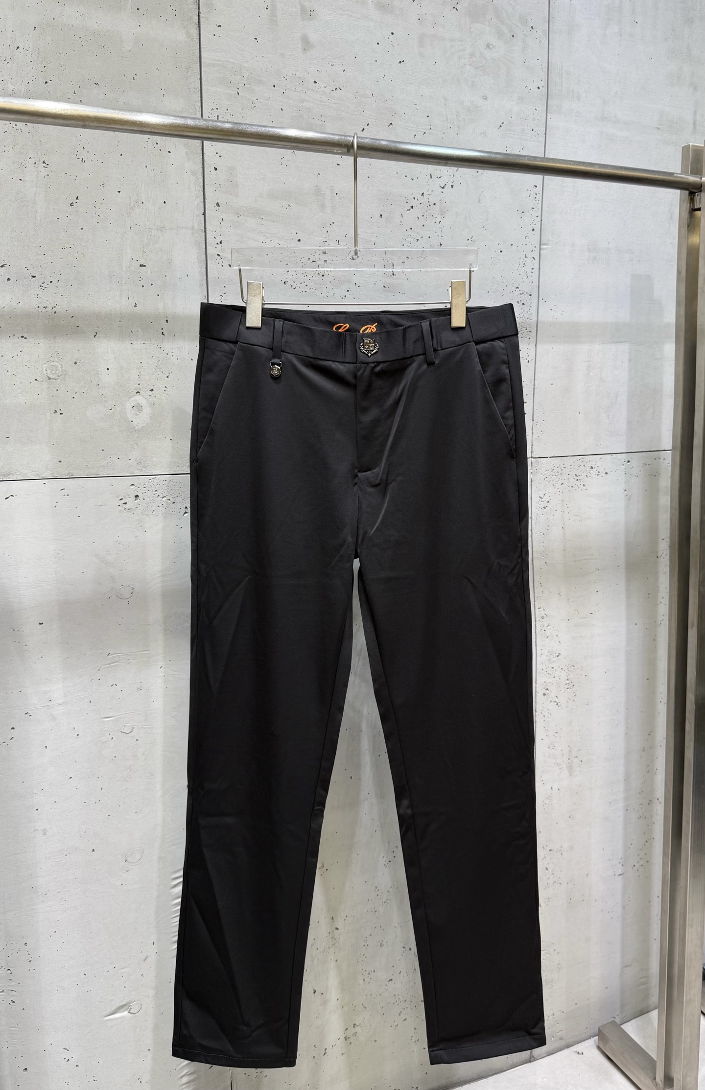 Loro Piana Zwarte Business Casual Pantalon met Elastische Taille - Comfortabel en Stijlvol