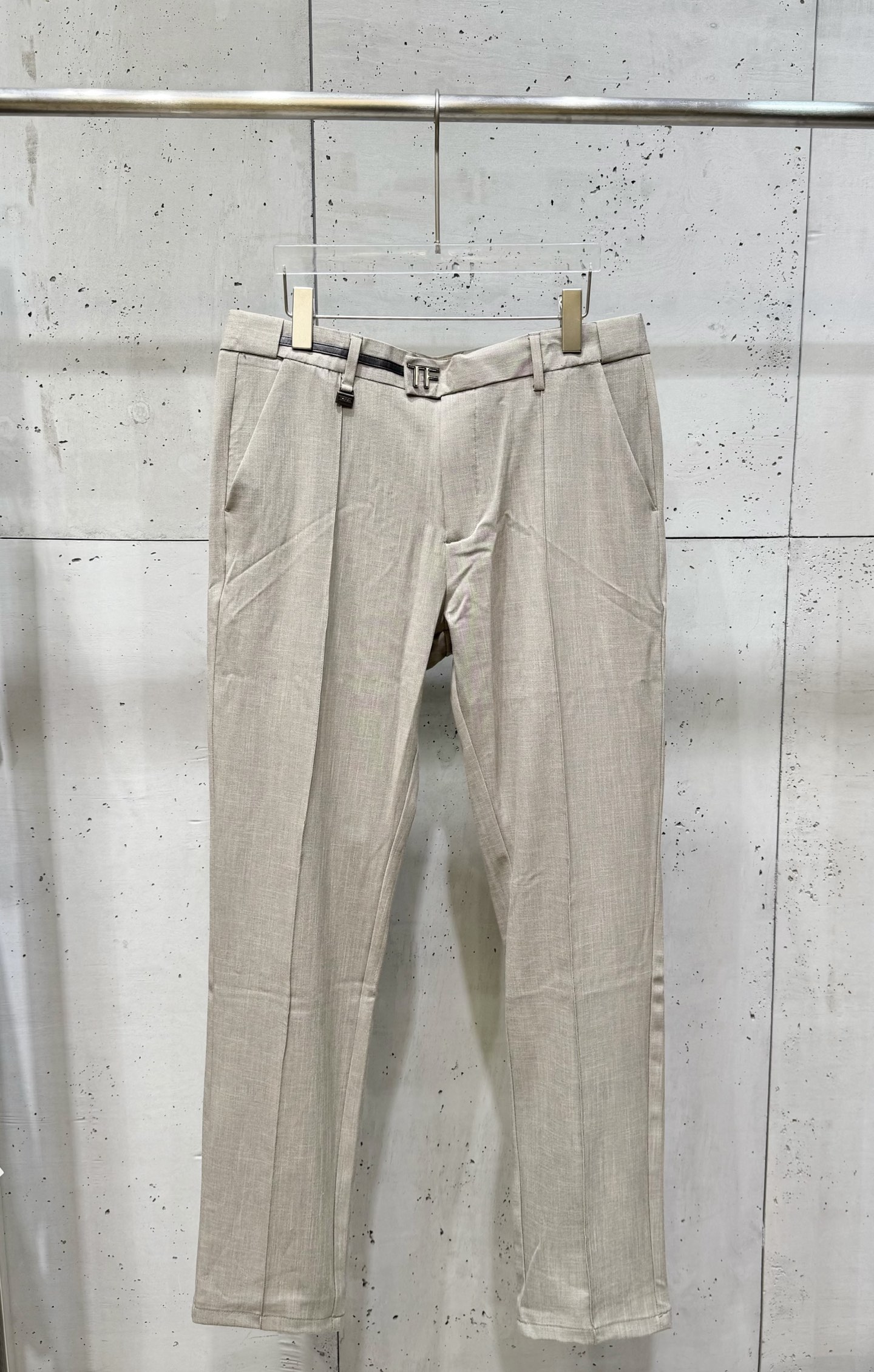 TOM FORD 25SSFW Casual Business Trousers Custom Fabric Slim Fit Pants 3 i1756114269210 9144 0 7