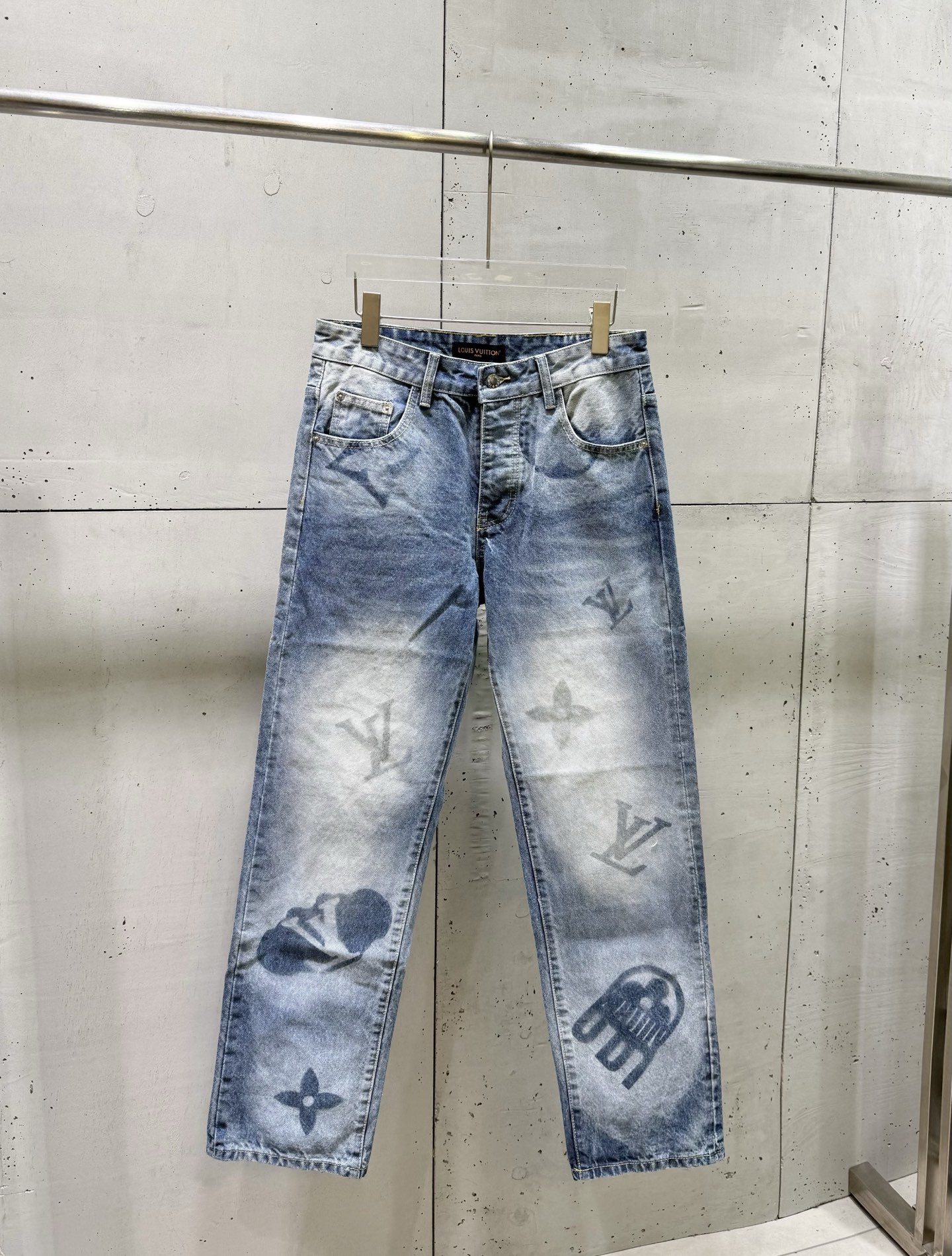 P170 1v Louis Jeans rectos de alta calidad Edición exclusiva Graffiti hecho a mano Serie personalizada Color lavado int…