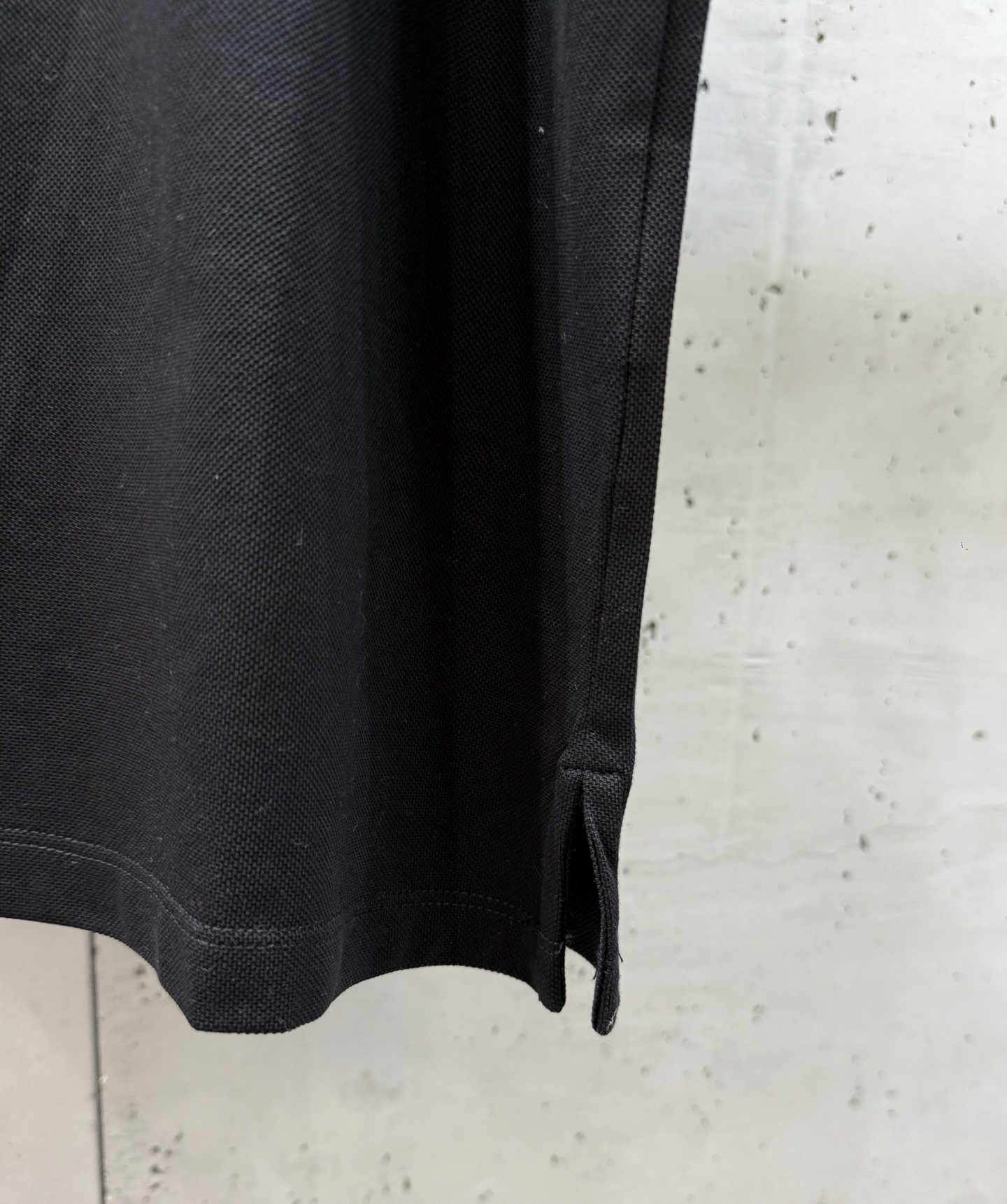 Dior Dior迪奥 SS26 四叶草刺绣珍珠贝母扣短袖翻领Polo衫