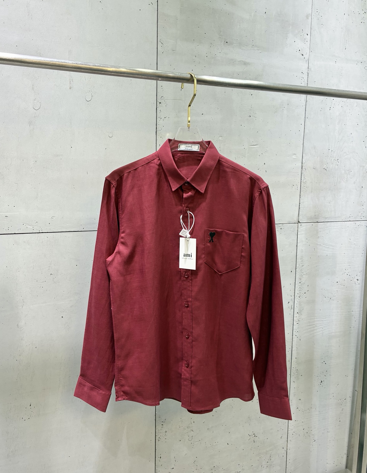 Ami Paris Ami 26春夏新款 胸口袋字母刺绣爱心拼接