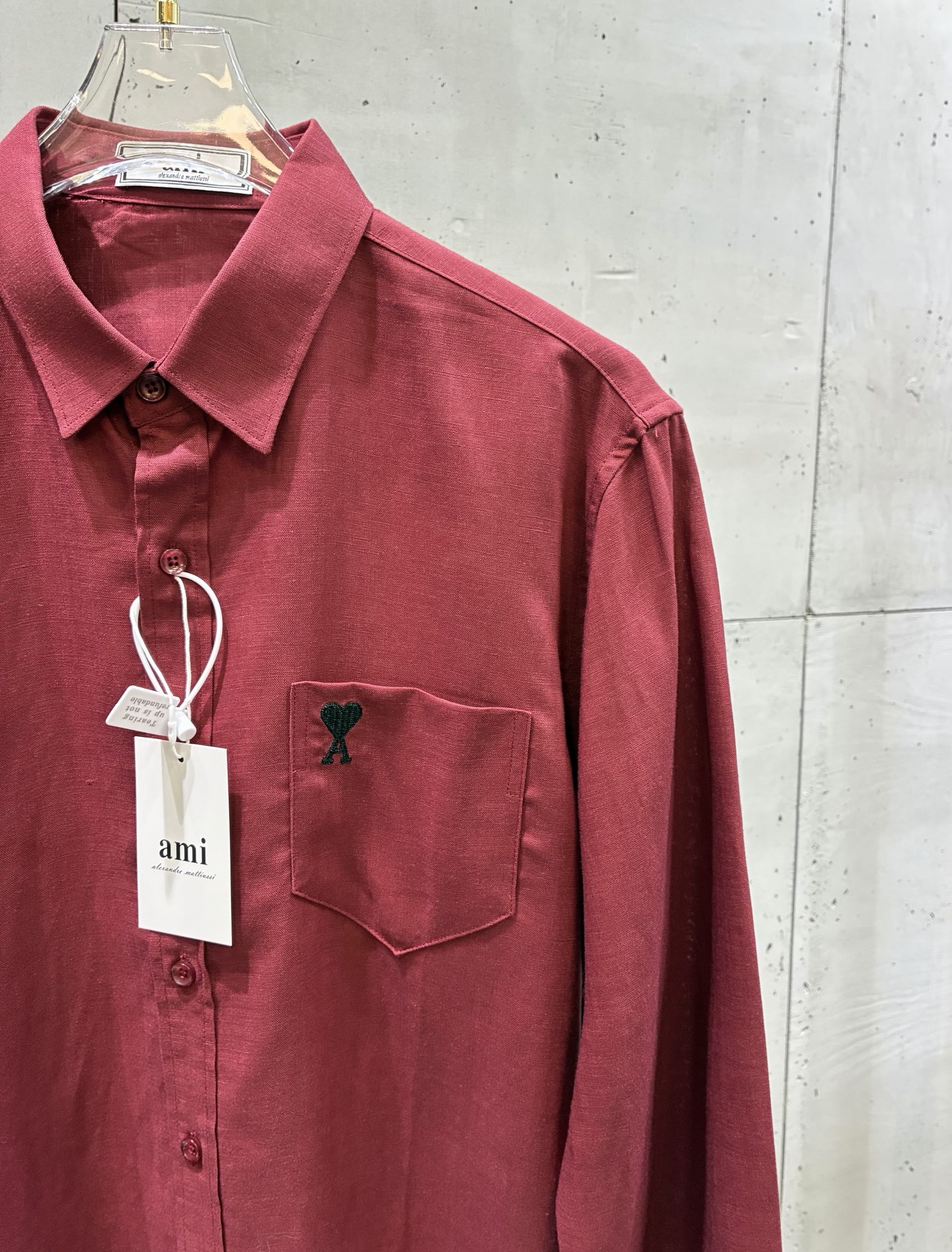 Ami Paris Ami 26春夏新款 胸口袋字母刺绣爱心拼接