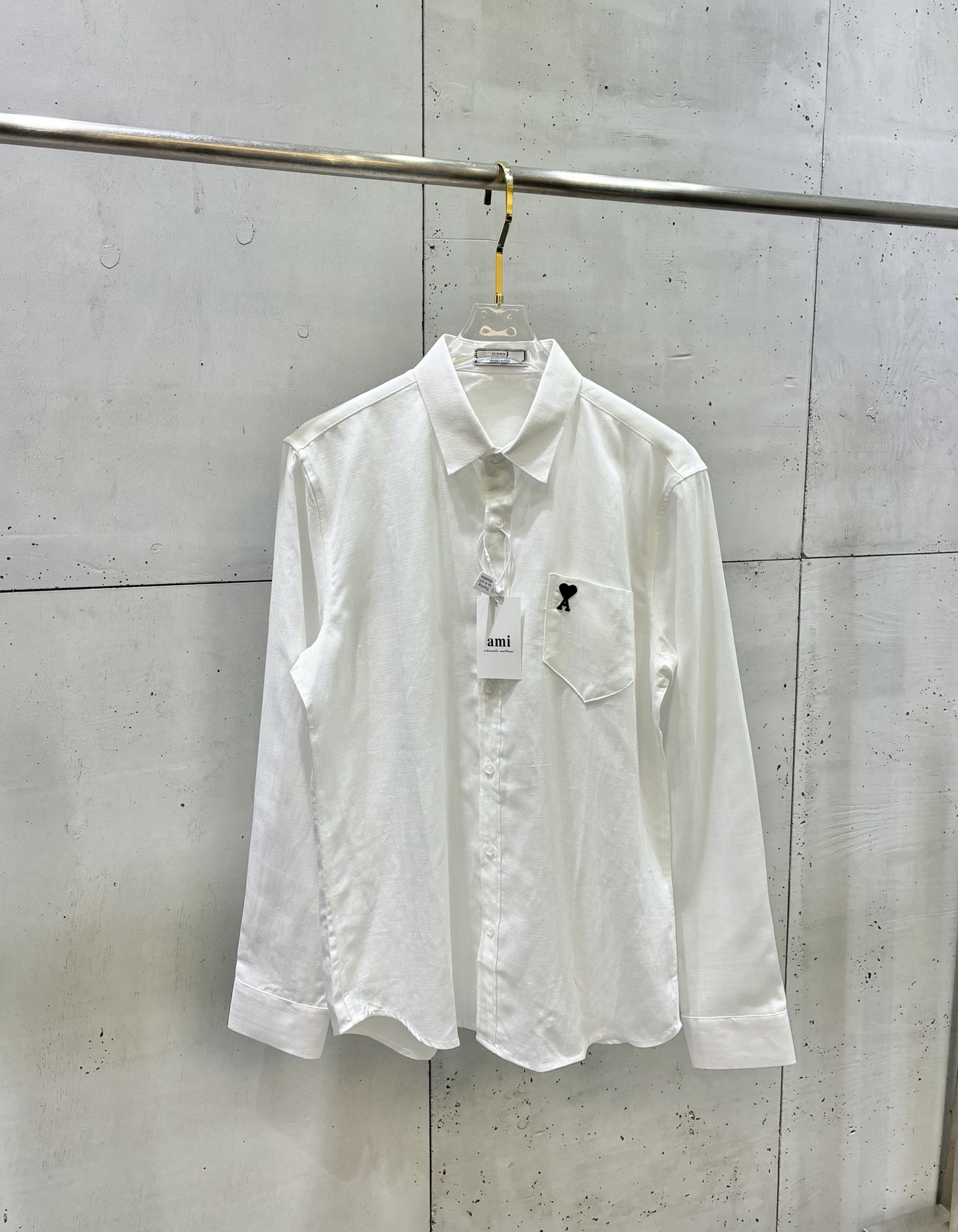 Ami Paris Ami 26春夏新款 胸口袋字母刺绣爱心拼接