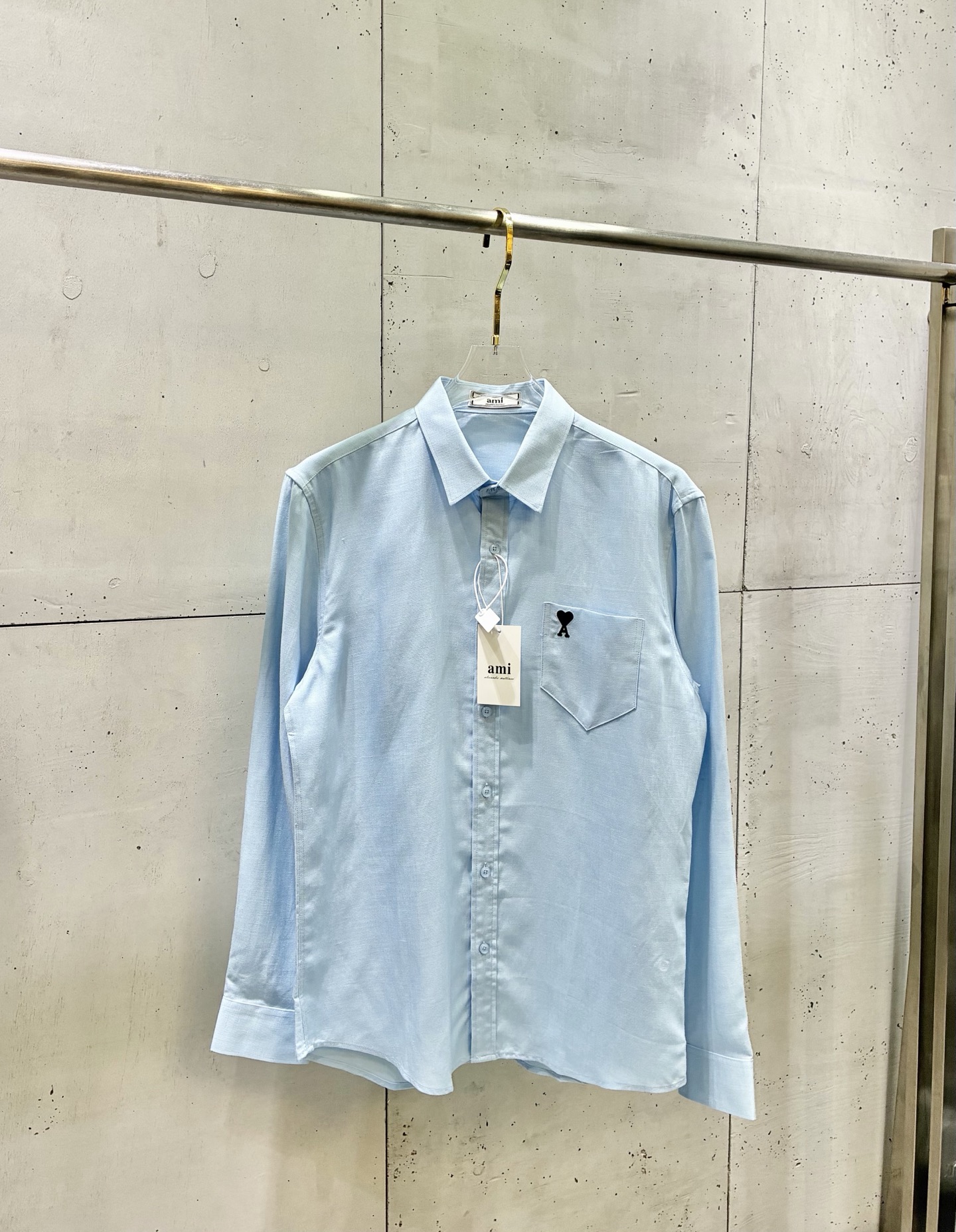 Ami Paris Ami 26春夏新款 胸口袋字母刺绣爱心拼接
