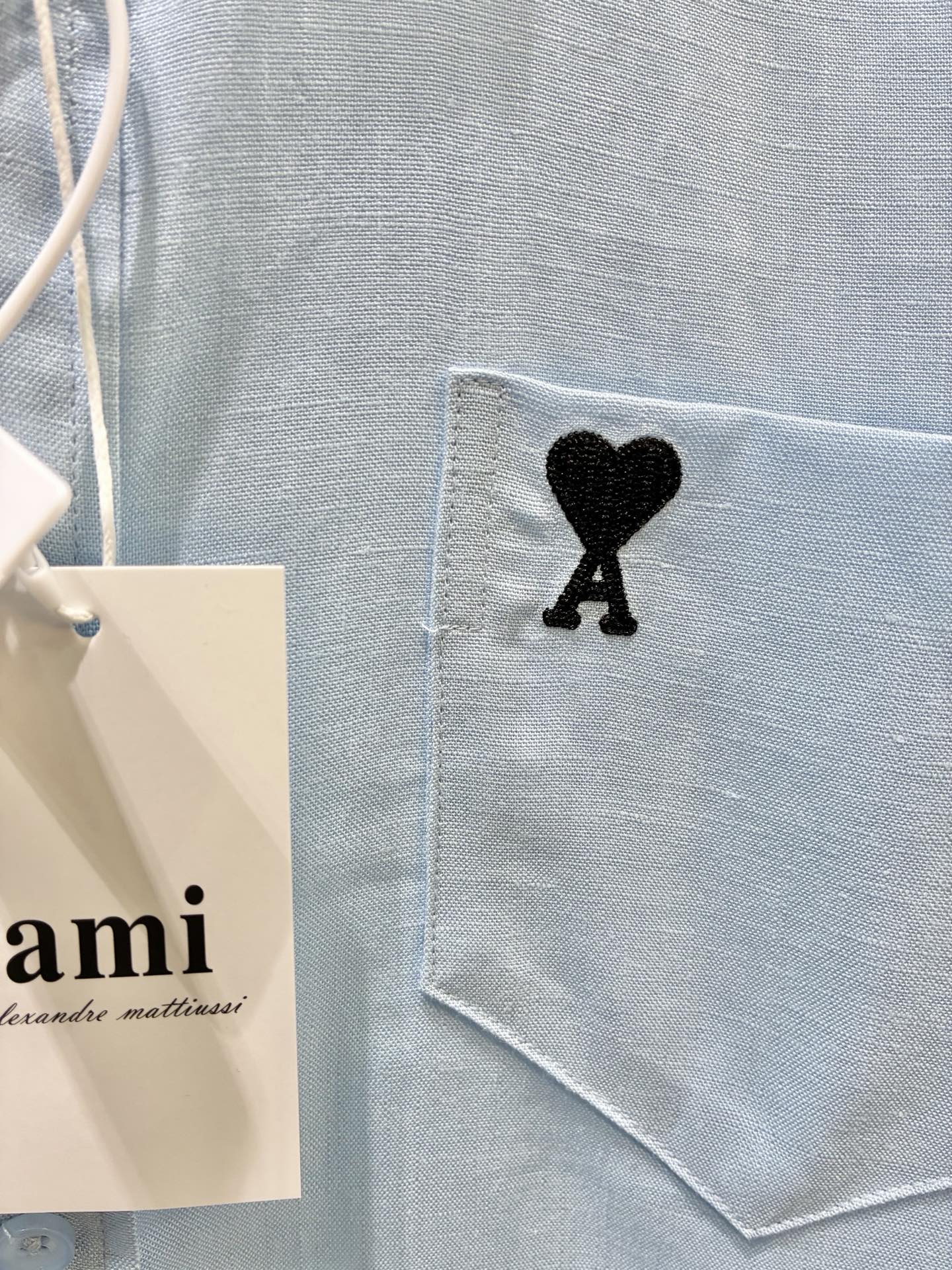 Ami Paris Ami 26春夏新款 胸口袋字母刺绣爱心拼接