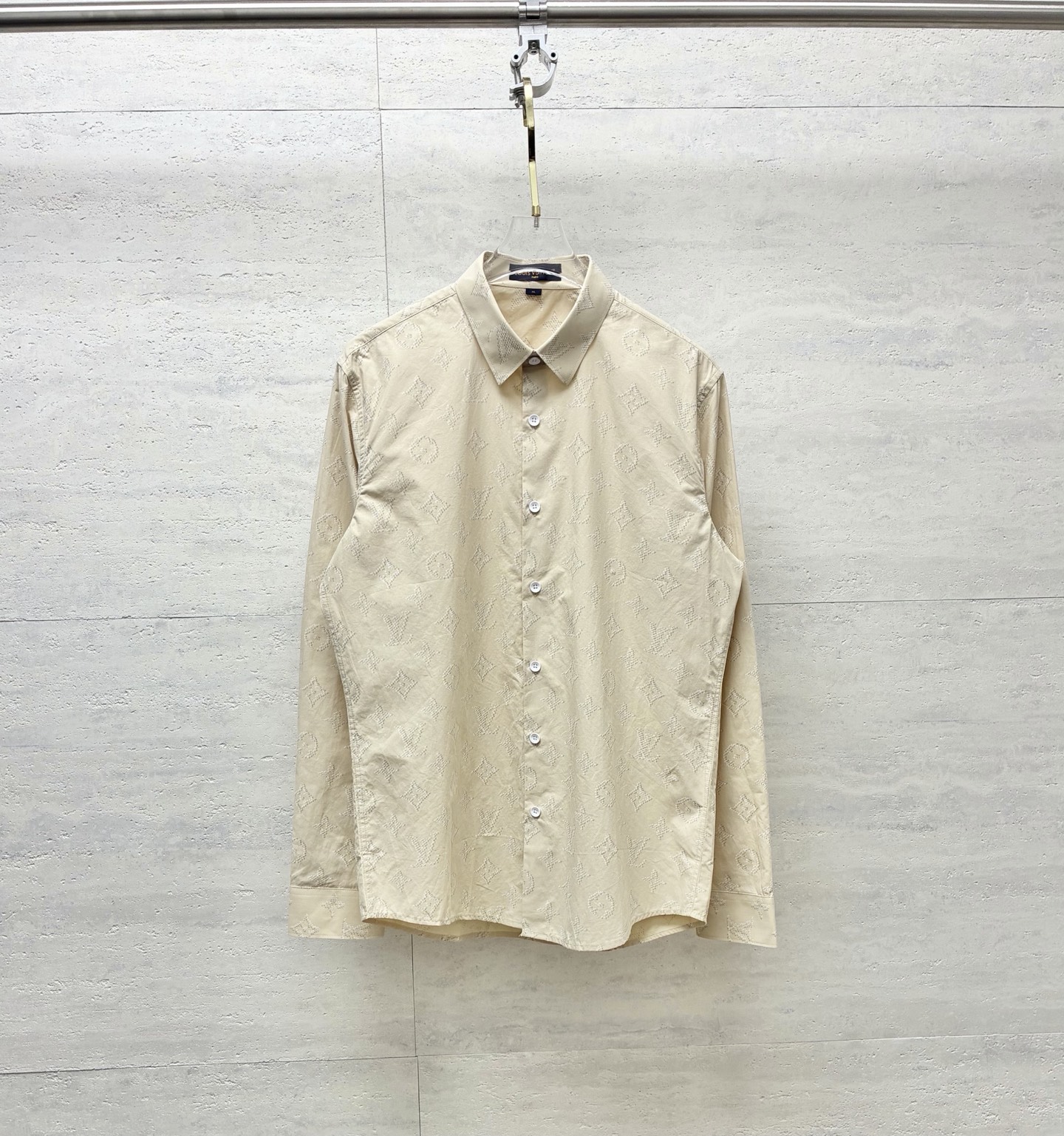 P160 1v Louis 26 nueva colección de principios de otoño, camisa de manga larga de alta calidad con estampado de monogra…