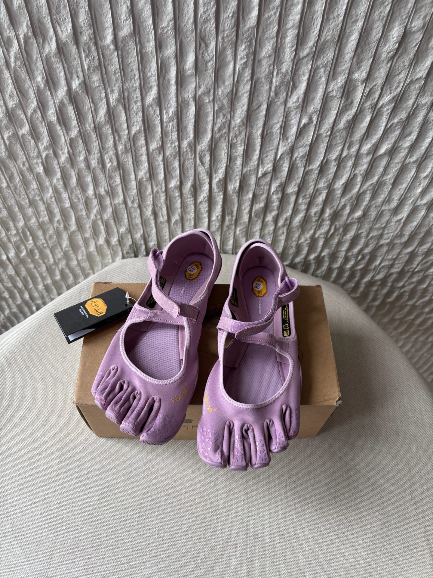 Кроссовки Vibram женские пятипалые