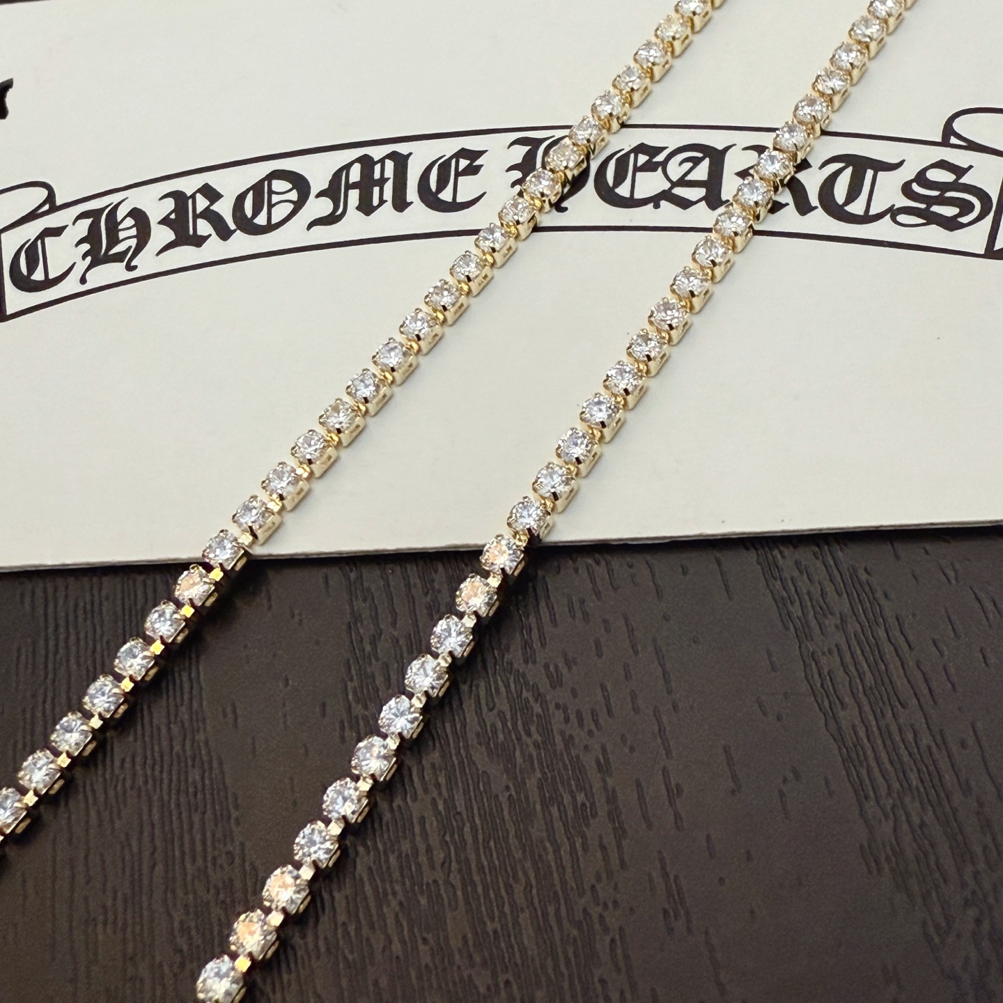   新款【专柜品质】Chrome Hearts克罗心镶钻十字架项链 凹凸造型不同的花纹设计风格 呈现出与